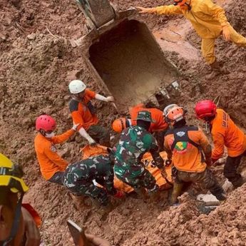 DPR Minta Evakuasi Korban Longsor Cilacap-Banjarnegara Dipercepat