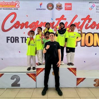Iklil Kailani Raih Medali Emas di CNN Indonesia Taekwondo Championship 2025