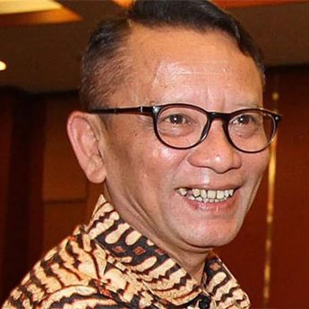 Profil Ken Dwijugiasteadi, Mantan Dirjen Pajak yang Dicegah ke Luar Negeri