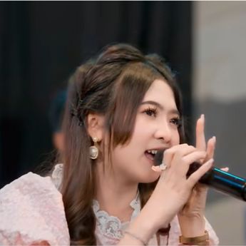 Ochi Alvira Ramaikan Program Musik Soundcore Siang Ini Lewat Single Tia Monika