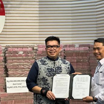 KPK Serahkan Barang Rampasan Rp883 Miliar dari Kasus Investasi Fiktif ke PT Taspen