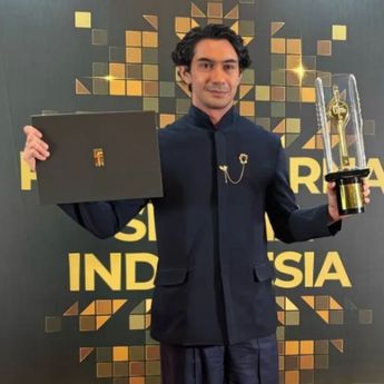 Reza Rahadian Raih Piala Citra Kategori Penulis Skenario Terbaik FFI