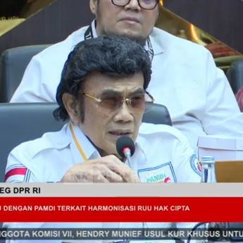 Depan DPR, Rhoma Irama Minta Pemerintah Contoh Korea