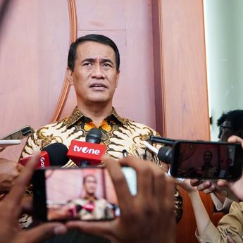Mentan Amran Tindak 115 Distributor Pupuk Subsidi Nakal: Tidak Ada Ruang Bagi Pemain Curang