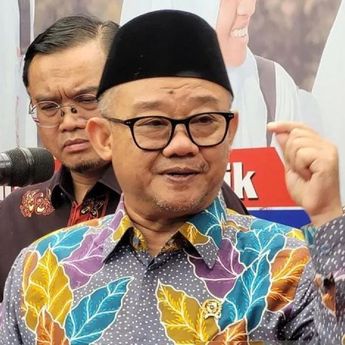 Mendikdasmen Umumkan Tunjangan Guru Honorer Naik Jadi 400 Ribu Mulai 2026