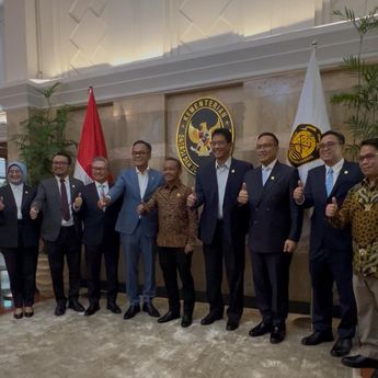Rapat Bareng Bahlil Soal Pasokan LPG, Purbaya: Beliau Cepat Ambil Keputusan, Saya Ikut Saja