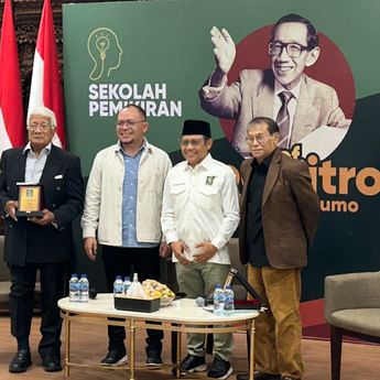 Pesan Abadi Prof. Soemitro di Sekolah Pemikiran: Prof. Soedradjad & Fachry Ali Kupas Tuntas Warisan Intelektual