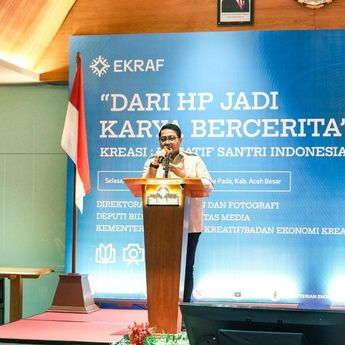 Kementerian Ekraf Latih Santri Manfaatkan Smartphone sebagai Sarana Produksi Kreatif