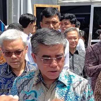 Menaker Targetkan UMP 2026 Diumumkan Sebelum Akhir Desember