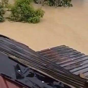 Bupati Aceh Timur Instruksikan Evakuasi Warga yang Terjebak Banjir