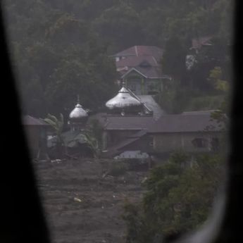 Tim SAR Lanjutkan Pencarian 7 Korban Hilang Banjir Bandang di Agam