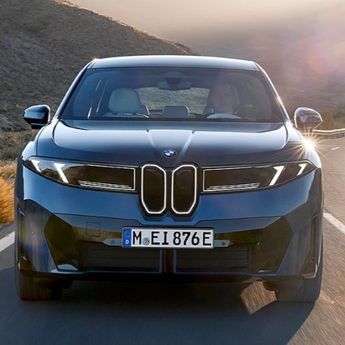 BMW iX3 Pamerkan Kecepatan Pengisian Daya dalam Uji Coba Nyata