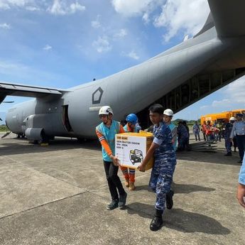 Pemulihan Kelistrikan Aceh Dikebut, Tim Gabungan Perbaiki 12 Tower Roboh