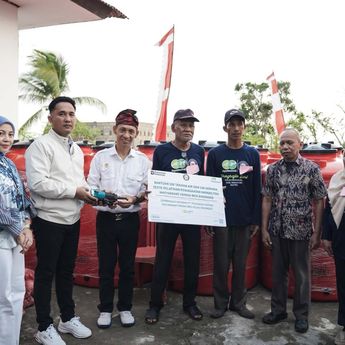 Pegadaian dan Universitas Halu Oleo Perkuat Pemberdayaan Pandai Besi Binongko
