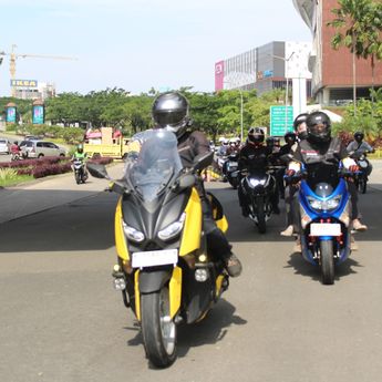 Potret Komunitas Motor BRI BRIKADE Aksi Amal