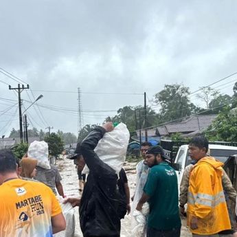 BGN Salurkan 1.500 Paket Makan Bergizi Gratis Untuk Korban Bencana di Sumatera Utara