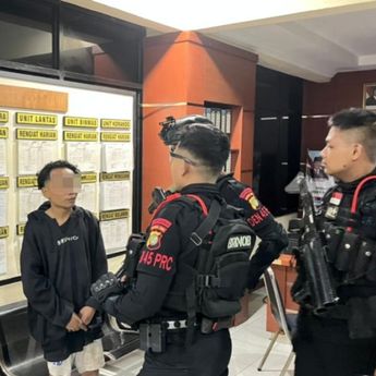 Brimob Tangkap Pencuri di Bekasi saat Patroli