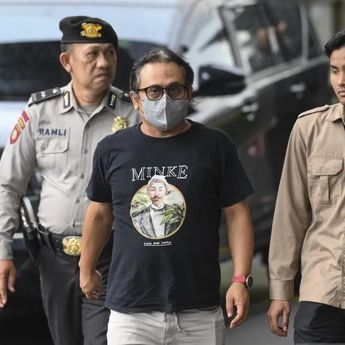 KPK Geledah Rumah Dirut Perumda Sari Gunung Kokoh Prio Utomo