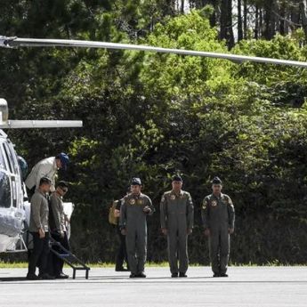 Tinjau Lokasi Bencana di Tapanuli Tengah, Prabowo: Masyarakat Masih Syok