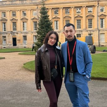 Lama Tak Muncul, Angel Karamoy Gandeng Kekasih Baru