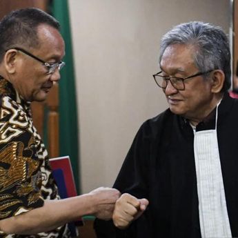 Pengacara Bantah Eks Sekretaris MA Nurhadi Terima Uang Gratifikasi
