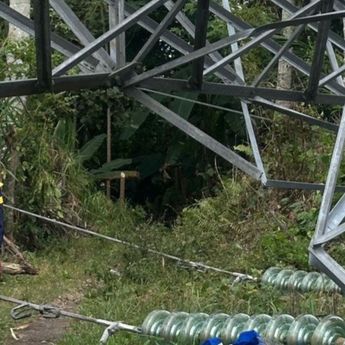 Menteri Bahlil Tinjau Lokasi Terdampak Banjir di Aceh, Pastikan Pemulihan Energi dan Bantuan untuk Warga