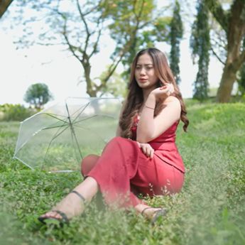 Fira Cantika Ramaikan Program Musik Soundcore Lewat Lagu Cinta Merah Jambu