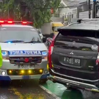 2 Pengendara Tewas di Rawamangun, Minibus Hilang Kendali