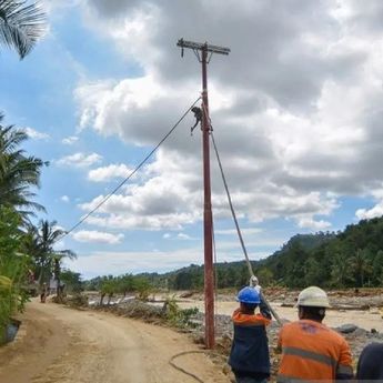 Pemerintah All Out Pulihkan Sumatera Usai Banjir Bandang dan Longsor Tewaskan 708 Warga