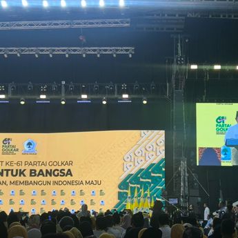 Prabowo Puji Bahlil Usai Putar Video Ayahnya di HUT Ke-61 Golkar