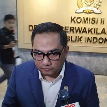 Komisi II DPR Pastikan Proses Pencopotan Bupati Aceh Selatan Berjalan Lewat DPRD
