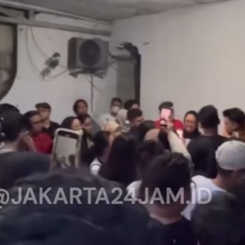 VIDEO: WO Ayu Puspita Dikepung 230 Pasangan, Tega Tipu Sampai Rp16 Miliar