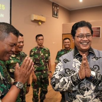 Transmigran dari TNI dan Polisi, Wamen Viva Yoga: Program Transmigrasi Ikut Jaga Wilayah NKRI