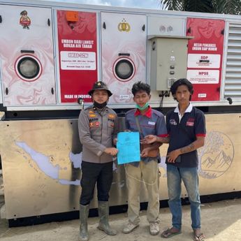 Polri Kirim Mesin Penghasil Embun yang Bisa Diminum ke Aceh Tamiang