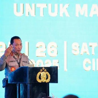 Kapolri Kerahkan 10.999 Personel dan Logistik Polri untuk Penanganan Bencana di Sumatera