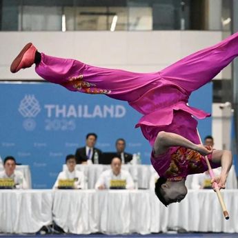 Edgar Xavier Sumbang Emas Wushu Taolu Putra Gabungan SEA Games 2025