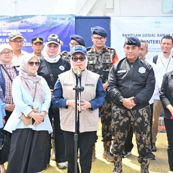 KemenPPPA Salurkan Bantuan Spesifik Bagi Perempuan dan Anak Terdampak Bencana