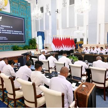 Prabowo Ingatkan Kepala Daerah Papua: Jangan Gunakan Dana Otsus untuk Jalan-jalan