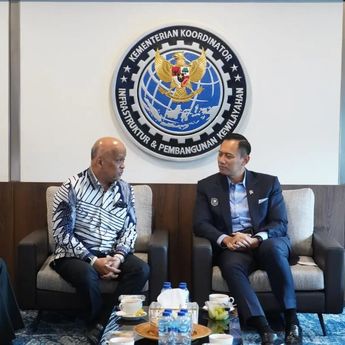 Menko AHY Bahas Penanganan Bencana Sumatera Bersama Ilham Habibie