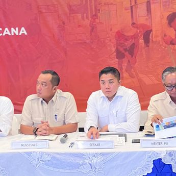 Pemerintah Disebut Lelet Tangani Bencana Sumatra, Ini Tanggapan Seskab Teddy