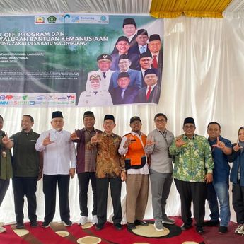 Kick Off Kampung Zakat Desa Batu Malenggang, Kemenag Salurkan Bantuan Kemanusiaan Perkuat Pemberdayaan Masyarakat