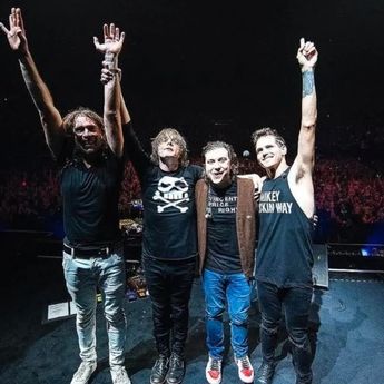 My Chemical Romance Batal Tampil di Hammersonic Festival