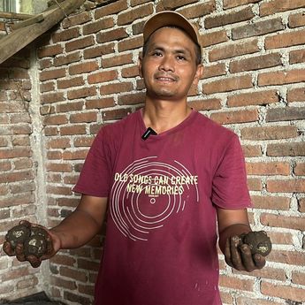 Omset Perajin Telur Asin Naik 3000- 4000 Persen Gara-gara Program MBG