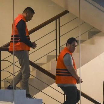 Kejagung Serahkan Kasi Datun Kejari Hulu Sungai Utara yang Telah Dinonaktifkan