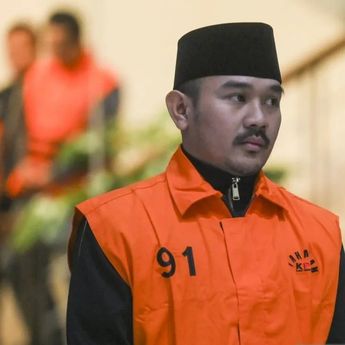 KPK Usut Pemberi Perintah Hapus Jejak Komunikasi Bupati Bekasi Ade Kuswara