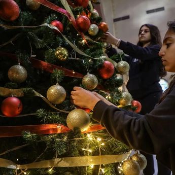 Umat Kristen Gaza Gelar Misa Natal Untuk Pertama Kalinya Dalam 2 Tahun