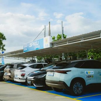 China Terapkan Standar Konsumsi Energi Kendaraan Listrik Pertama di Dunia