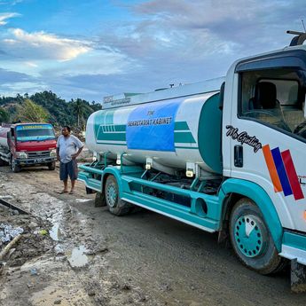 Setkab Salurkan Bantuan Air Bersih Skala Besar untuk Warga Aceh Tamiang