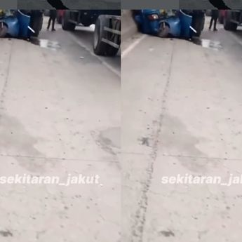 Nahas! Sopir Bajaj Tewas Dihantam Truk, Kondisinya Terjepit