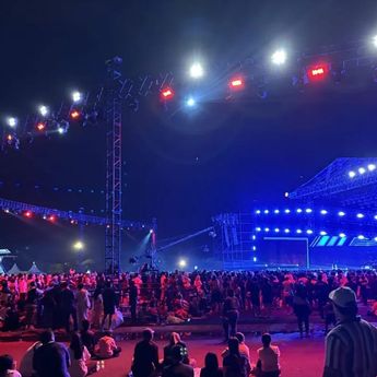 Pantai Karnaval Ancol Semakin Ramai Jelang Pergantian Tahun 2026